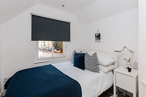 Rose Cottage - Central Henley