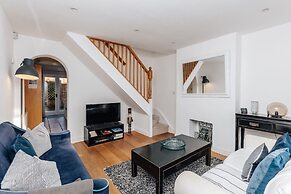 Rose Cottage - Central Henley