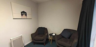 Chanel Court Motel
