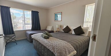 Chanel Court Motel
