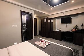 De Royale Sapphire Suites