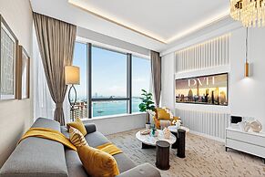 Palm Tower Palm Jumeirah By DVH Luxe