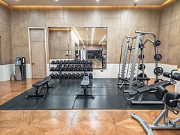 Palm Tower Palm Jumeirah By DVH Luxe