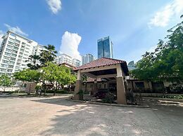 183 Ampang KLCC by Widebed