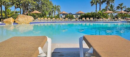 Lifestyle Tropical Stays