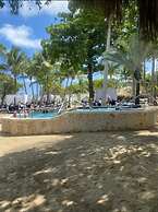 Lifestyle Tropical Stays