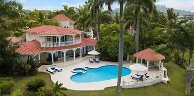 Lifestyle Tropical Stays