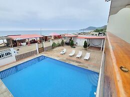 Dalai Beach Stay