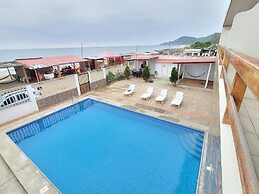 Dalai Beach Stay
