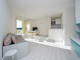 Retreat for 8 With Shared Pool