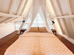 Frame Cabin with Endless Rice Field View