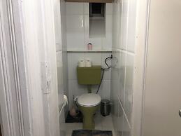 Modern 2BR Apartment Near Danube