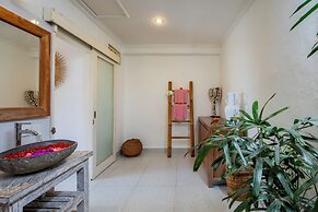 Villa Anouk