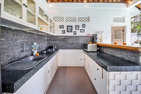 Villa Anouk