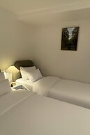 Hello Hostel