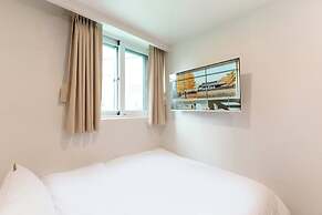 Hello Hostel