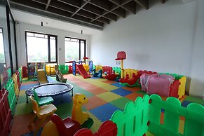 Vinaika Eco-Resort