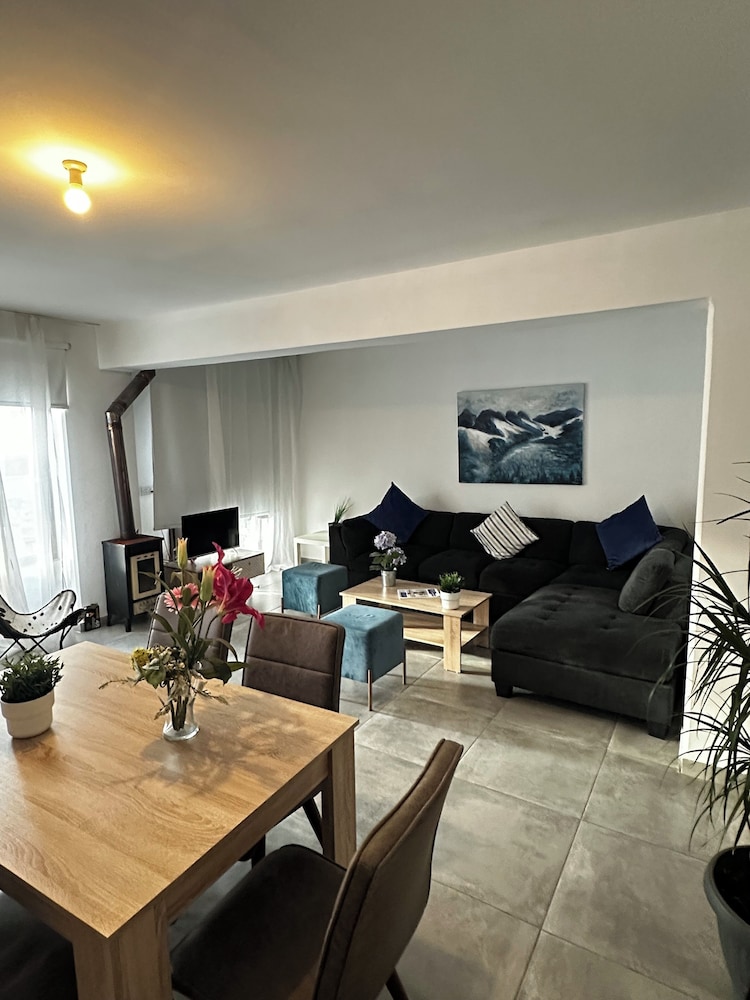 Arsenia Cottage D - Kyperounta