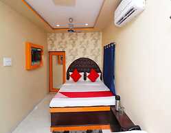 Hotel Aditya Varanasi