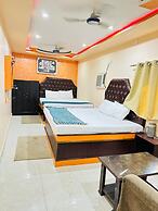 Hotel Aditya Varanasi