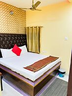 Hotel Aditya Varanasi