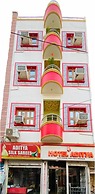 Hotel Aditya Varanasi