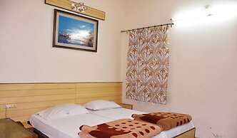 Hotel Aditya Varanasi