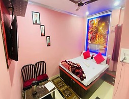 Hotel Aditya Varanasi