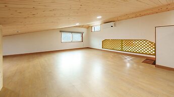 Hongcheon Vivaldi Four Seasons Pension