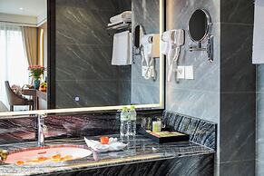 Blubiz Hotel 6