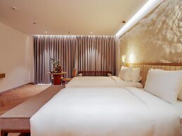 Mona Luxe Apartment