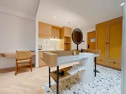 Mona Luxe Apartment
