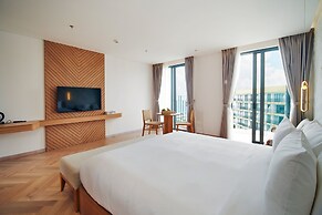 Mona Luxe Apartment