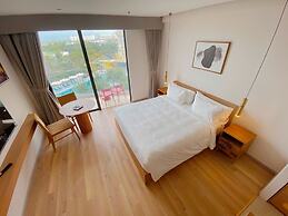 Mona Luxe Apartment