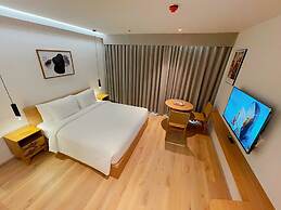 Mona Luxe Apartment