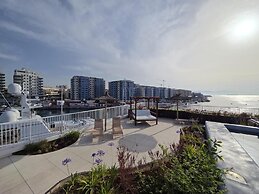 Luxury Marina Apartment - Self Catering