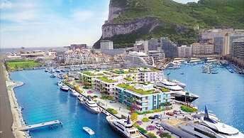 Luxury Marina Apartment - Self Catering