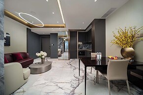 Yashan Tianlai S High-Rise Hotel