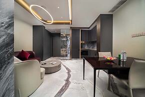 Yashan Tianlai S High-Rise Hotel