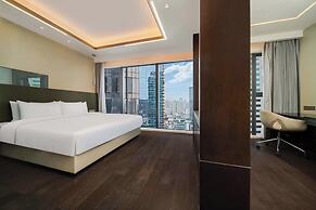 Yashan Tianlai S High-Rise Hotel