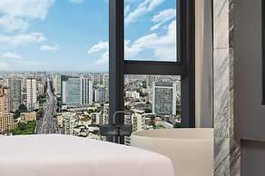 Yashan Tianlai S High-Rise Hotel