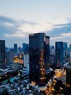 Yashan Tianlai S High-Rise Hotel
