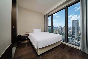 Yashan Tianlai S High-Rise Hotel