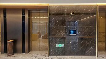 Yashan Tianlai S High-Rise Hotel