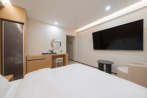 Hotel YAJA Namchuncheon