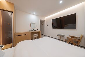 Hotel YAJA Namchuncheon