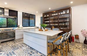 Villa Iluka Seminyak by SooBali