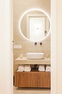 Sofia Suites &Rooms