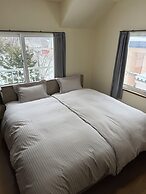 Aoyama House