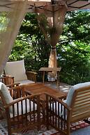Aoyama House